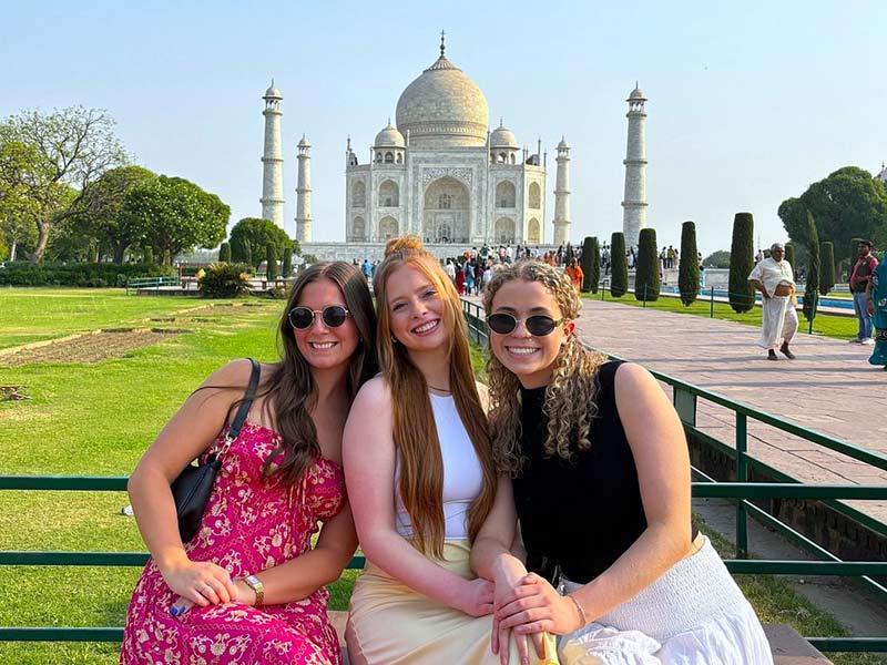 Taj Mahal tour 