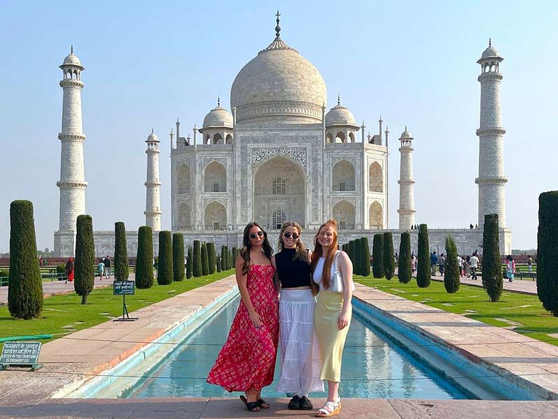 taj mahal tour by train