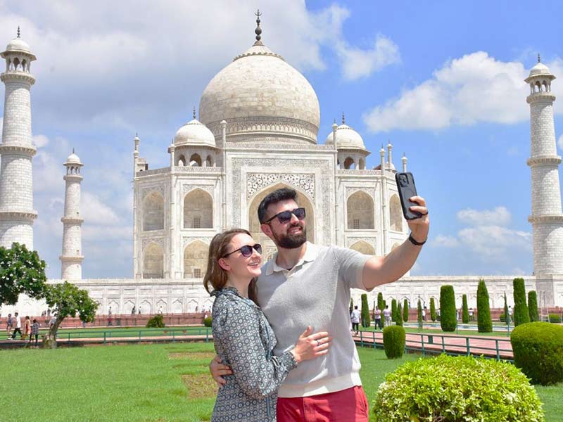 Affordable golden triangle tour