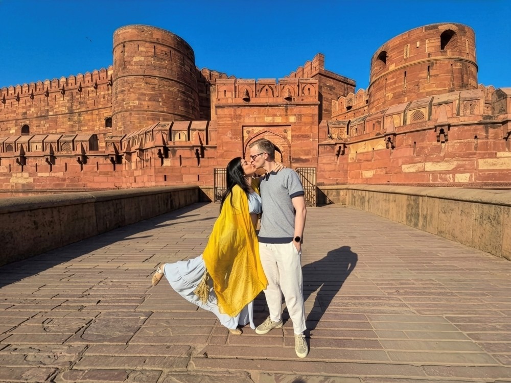 Delhi To Taj Mahal By Car