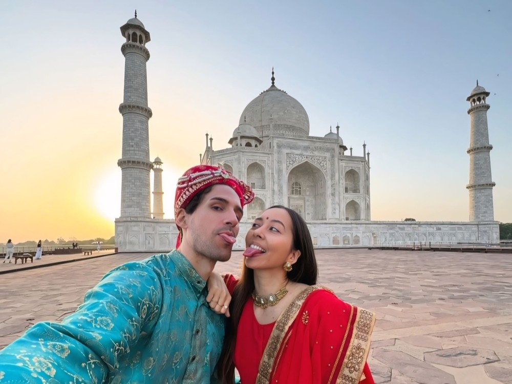 Taj Mahal Tour By Car from Delhi