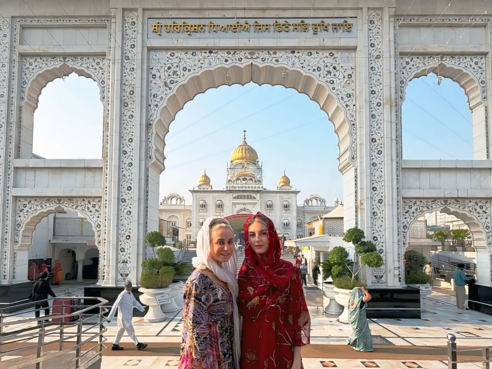 Same day Delhi tour by luxury car