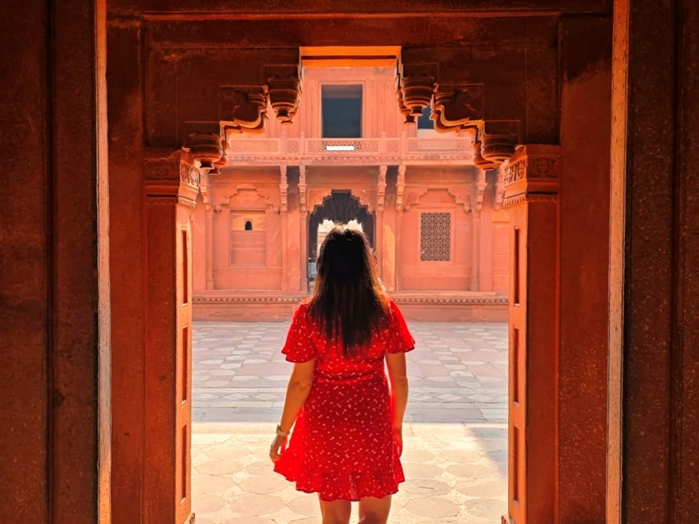 Taj Mahal Same day tour by luxury car